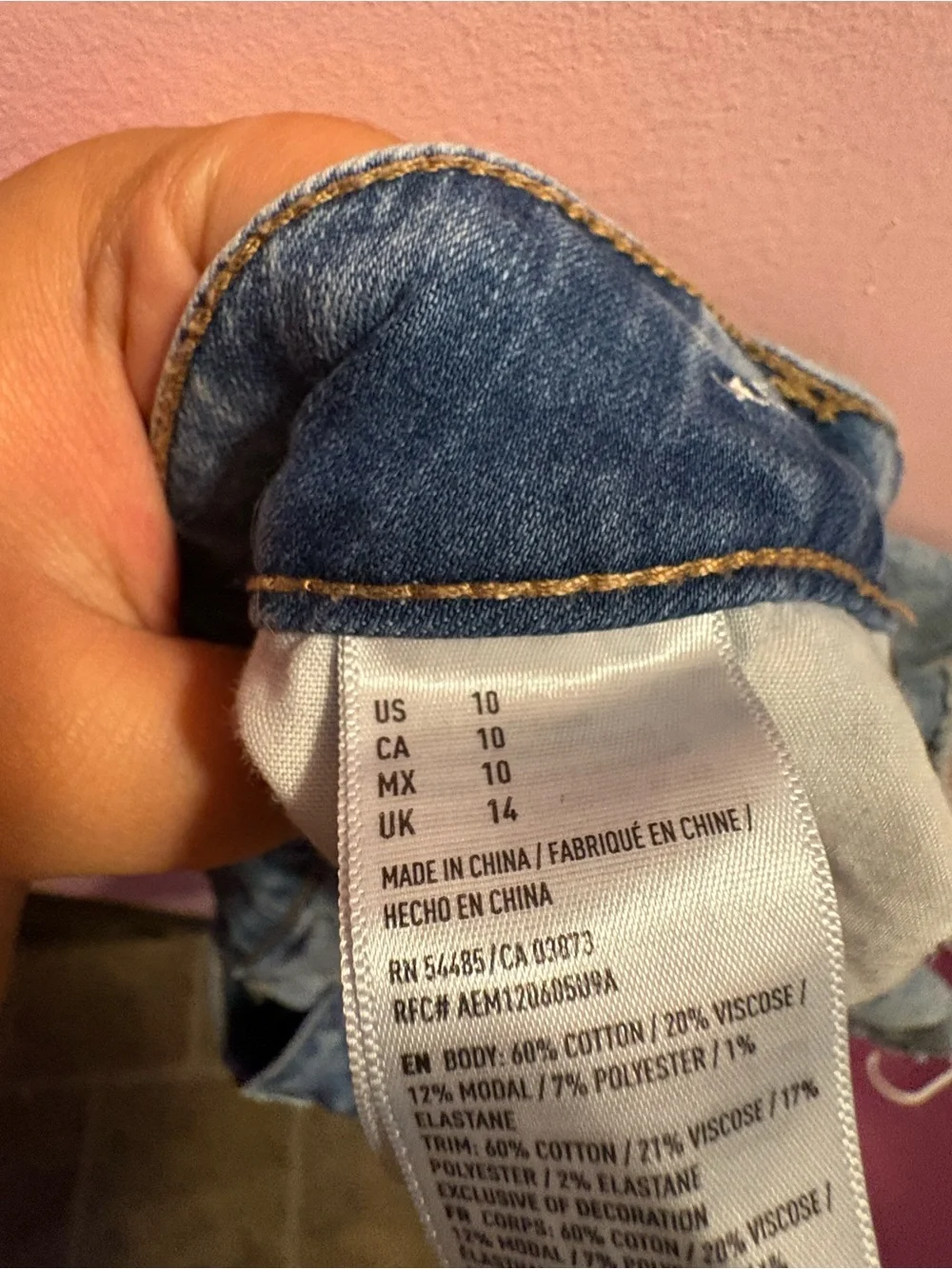 American Eagle Outfitters Light Blue Super Stretch Denim Shorts - Picture 4 of 4